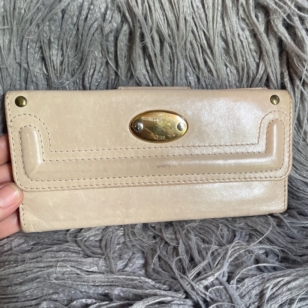 Chloe Vintage Glossy Leather Continental Wallet - Beige with Gold Plate